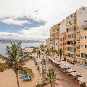 Apartment En Primera Linea De La Playa De Canteras Vista Al Mar, Las Palmas de Gran Canaria
